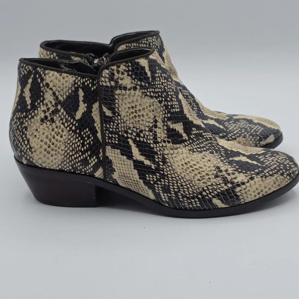 Sam Edelman‎ Boots Womens Size 6.5 Snake Print Ankle Booties Side Zip Low Heel